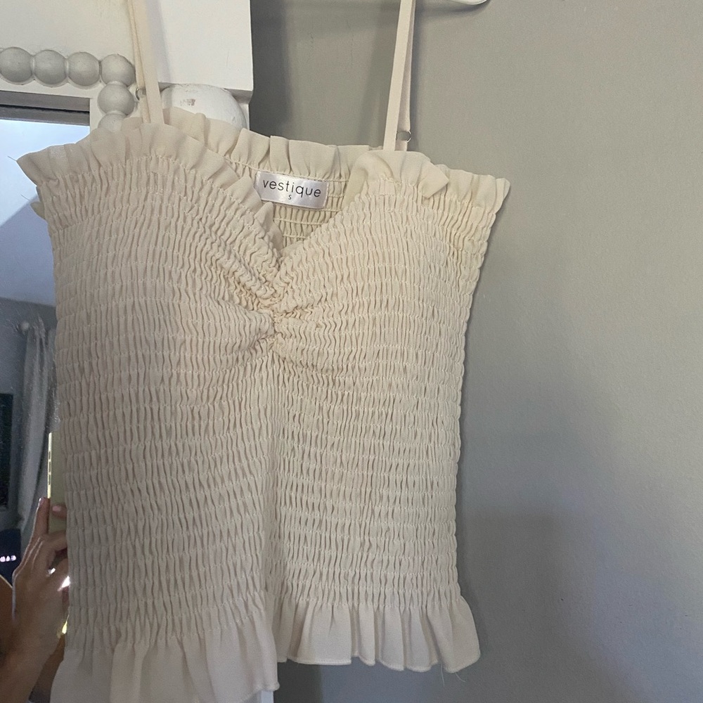 Vestique Women’s Top
